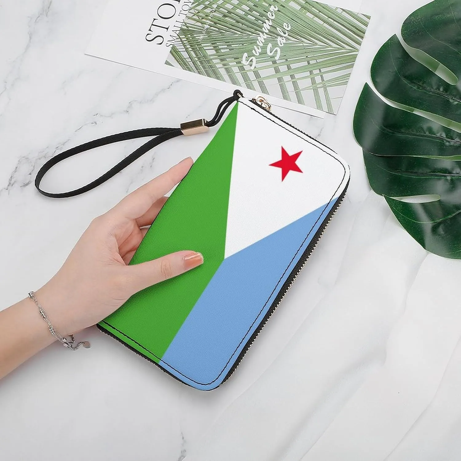 Djiboutian Flag Long Purse with Removable Wristlet Stylish PU Leather Zipper Wallet for Women Men