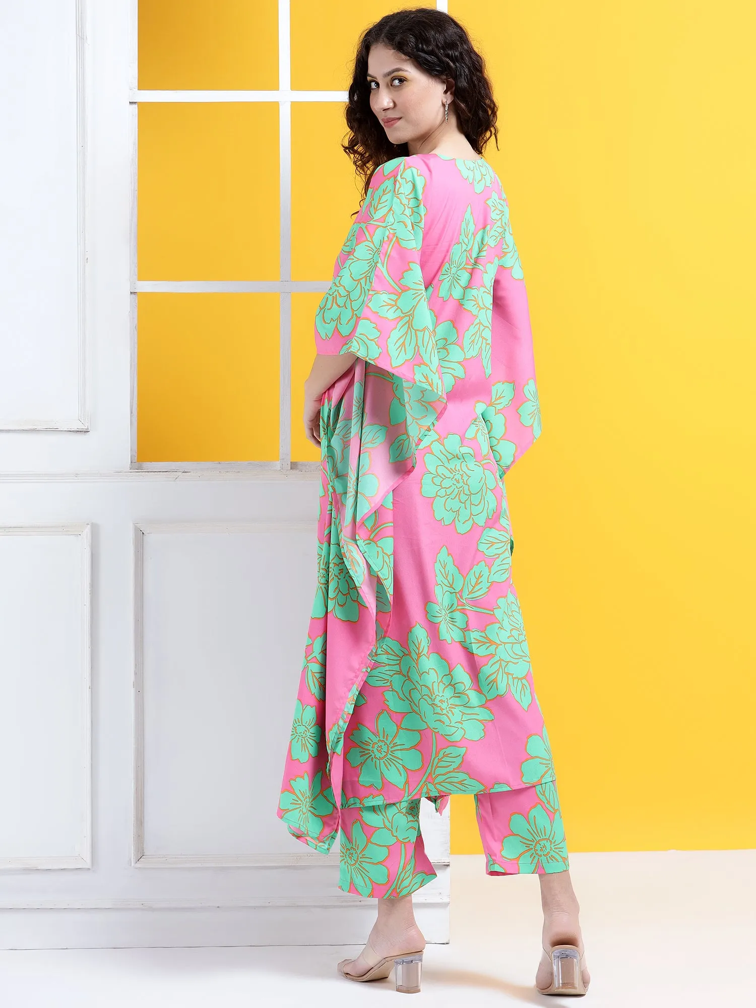 Fusion Finesse Kaftan Style Suit - Set of 2