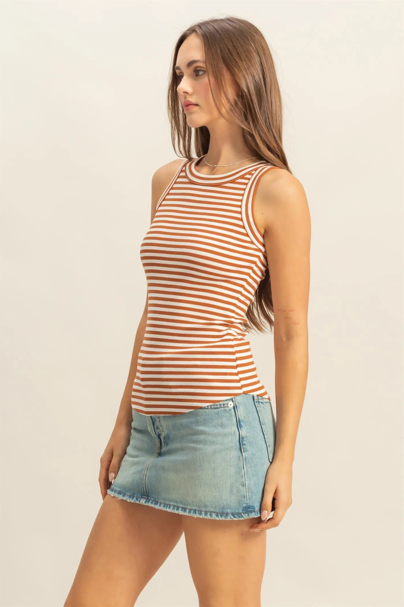 HF25A622-Striped Fitted Tank Top