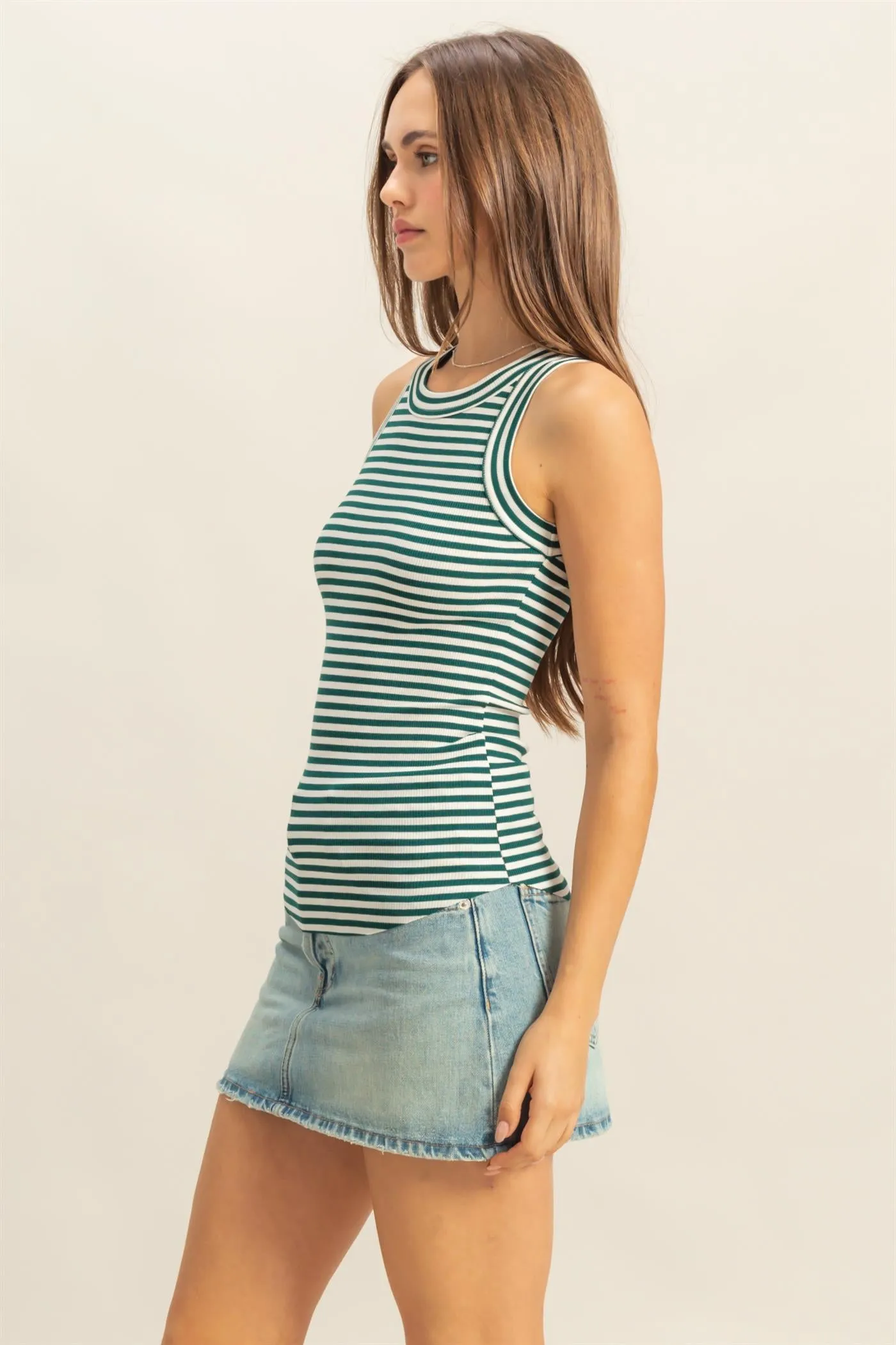 HF25A622-Striped Fitted Tank Top