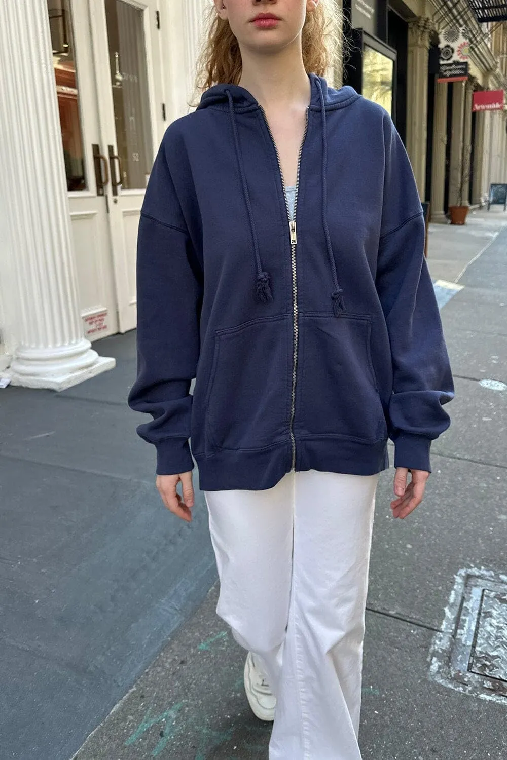 KMBANGI Women Y2k Oversized Zipper Hoodie with Pockets Loose Zip Up Sweatshirts Hooded Jacket Harajuku Trendy Streetwear