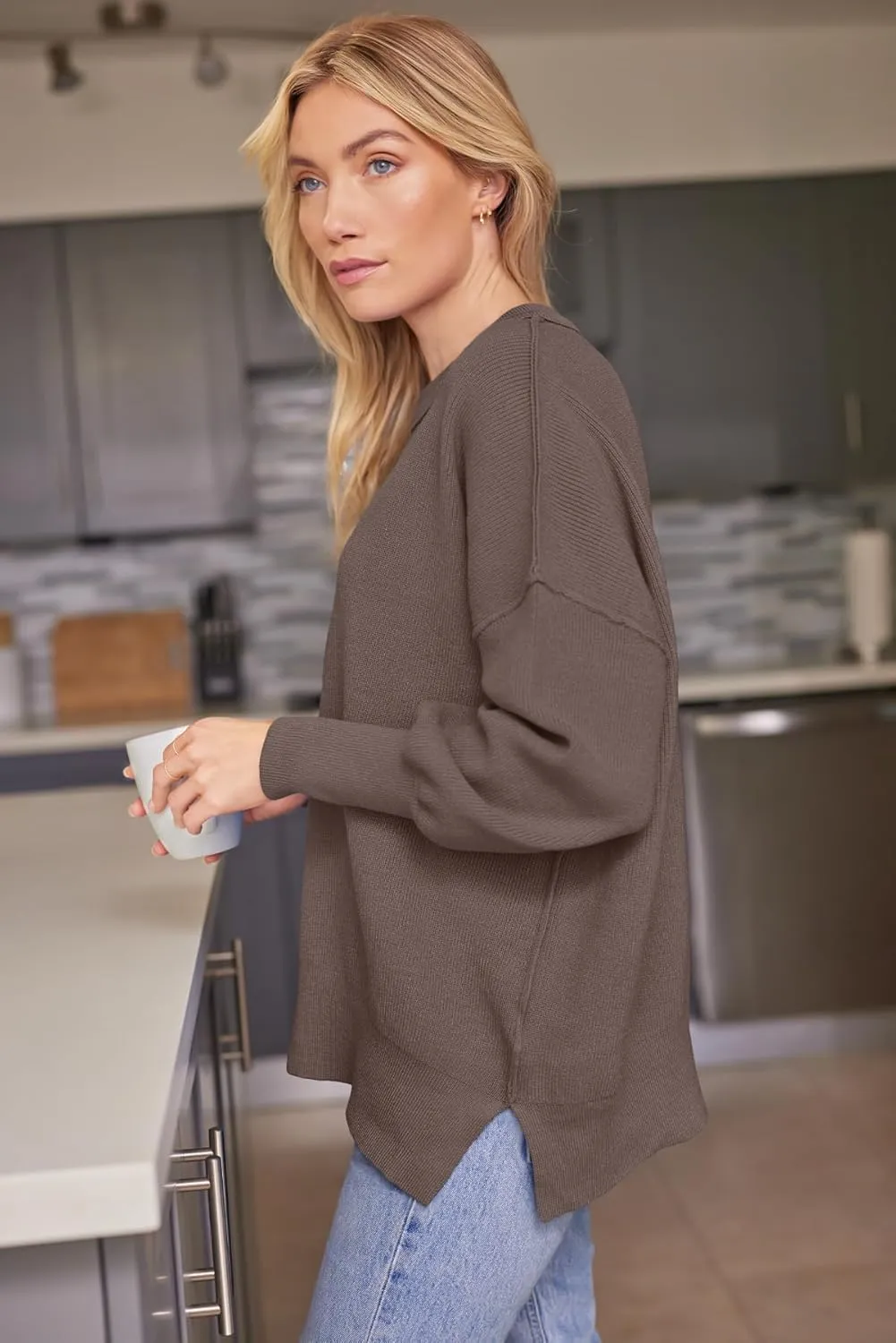 LILLUSORY Women's Oversized Batwing Sweaters 2025 Fall Outfits Trendy Crewneck Knit Side Slit Fashion Pullover Tops