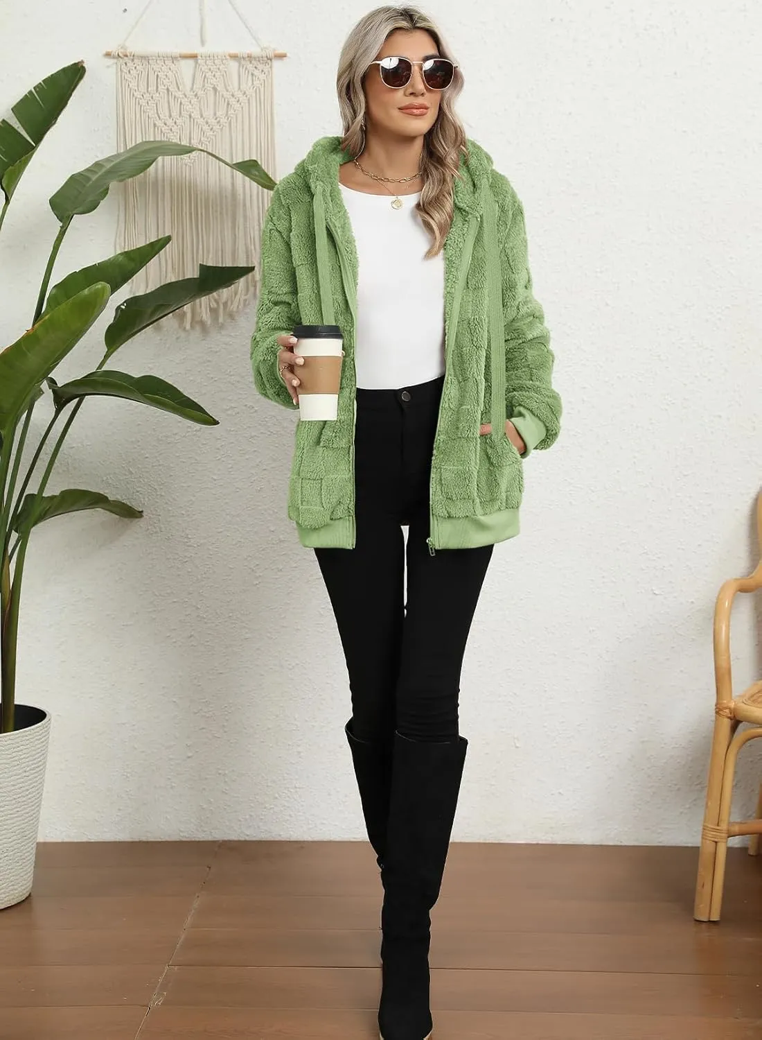 Nirovien Womens Sherpa Jacket Fuzzy Zip Up Hoodie Oversized Fleece Jackets Fluffy Coat with Pockets