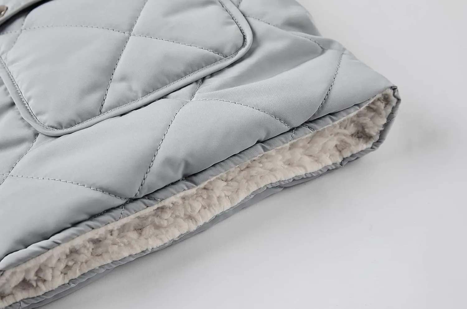 Valphsio Women's Reversible Sherpa Vest Quilted Zip Fleece Padded Gilet with Pockets