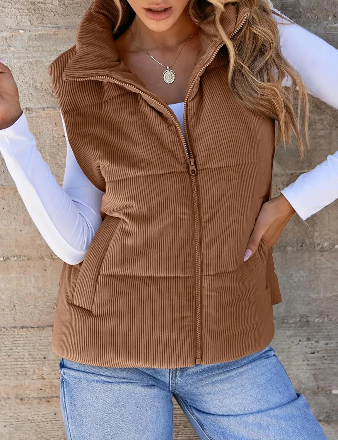 Women Quilted Puffer Vest Corduroy Sleeveless Jacket Zip Up Stand collar Lightweight Outerwear with Pocket 2025 Trendy
