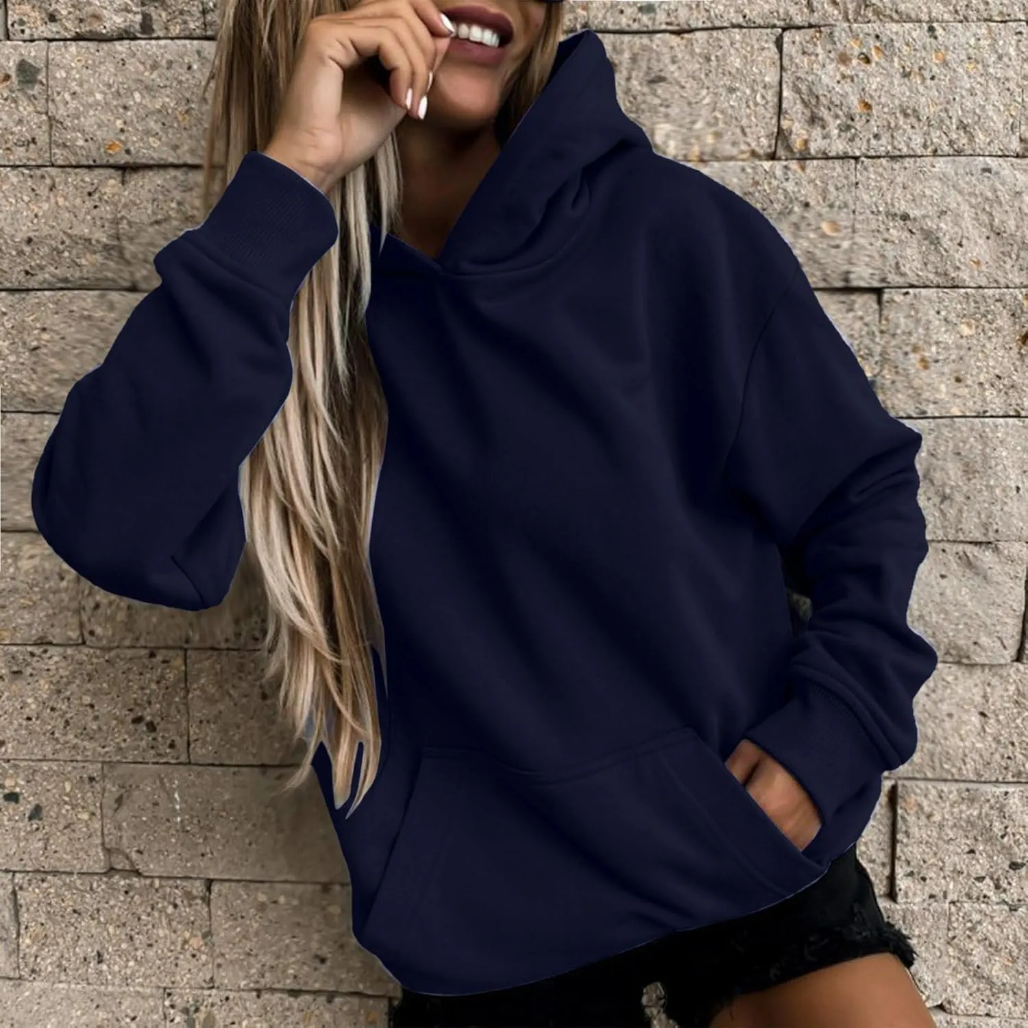 Womens Hoodies Oversized Sweatshirts Solid Pullover Long Sleeve Sweaters Winter Fall Fashion Outfits with Pocket
