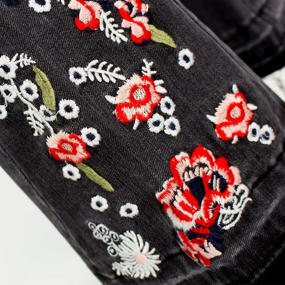 Women's Wide-Leg Denim Pants with a Stylish Floral Embroidered Bell Bottom Flare Jeans