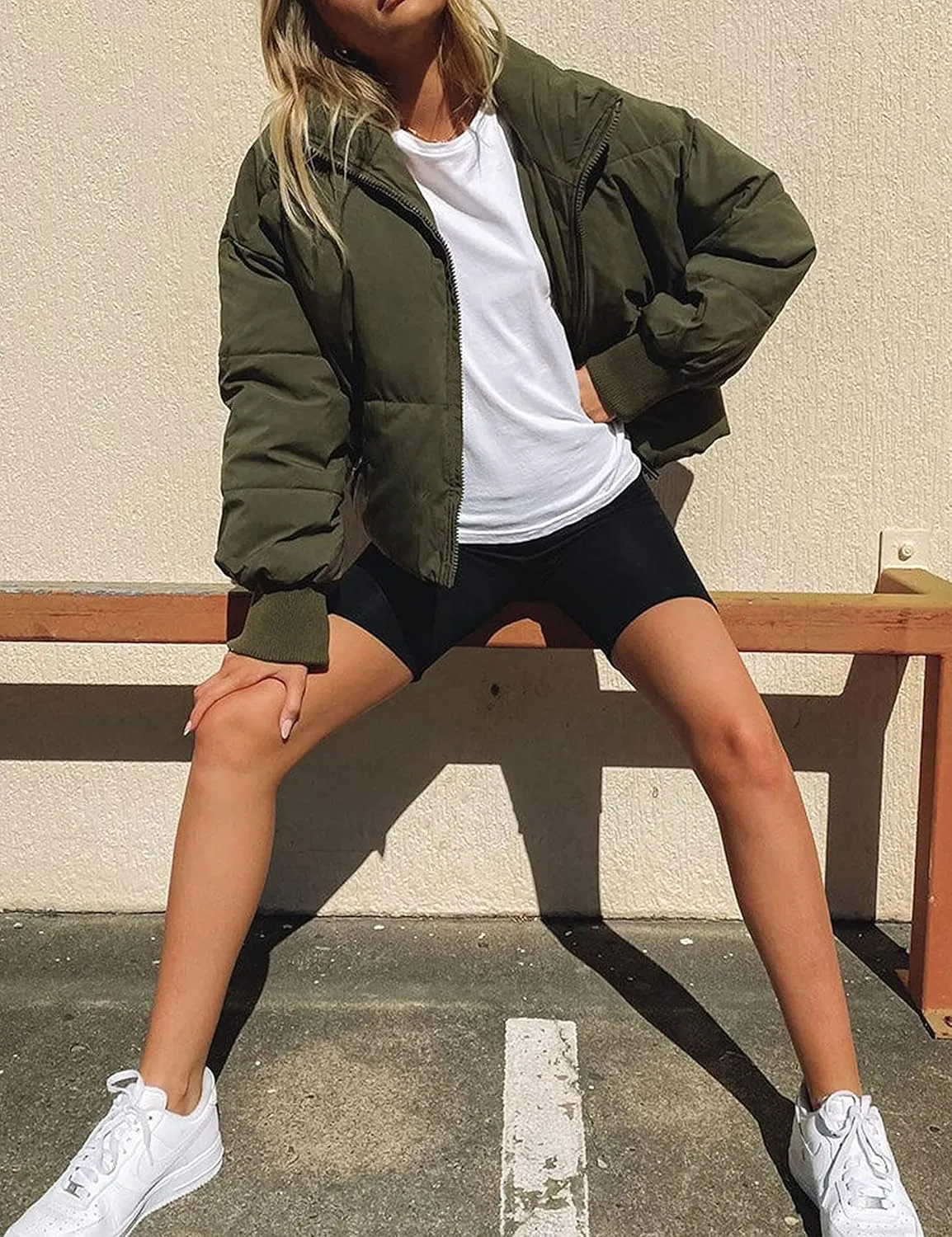 Zontroldy Women's Casual Cropped Quilted Zip Up Stand Collar Long Sleeve Puffer Jackets Short Puffy Coat Outerwear